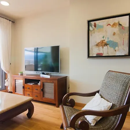 Lujoso ático En Apartamento *