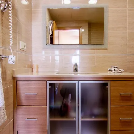 Apartman Lujoso Atico En