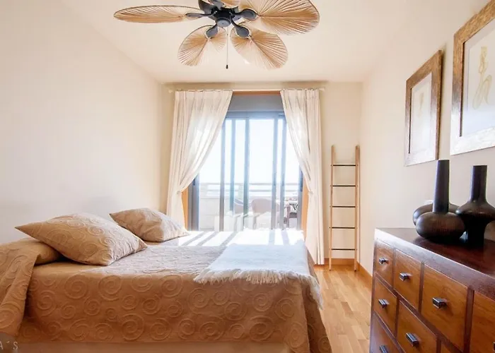 Διαμέρισμα Lujoso Atico En *