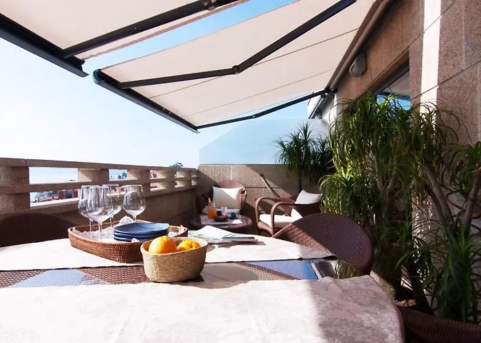 Lujoso Atico En Διαμέρισμα