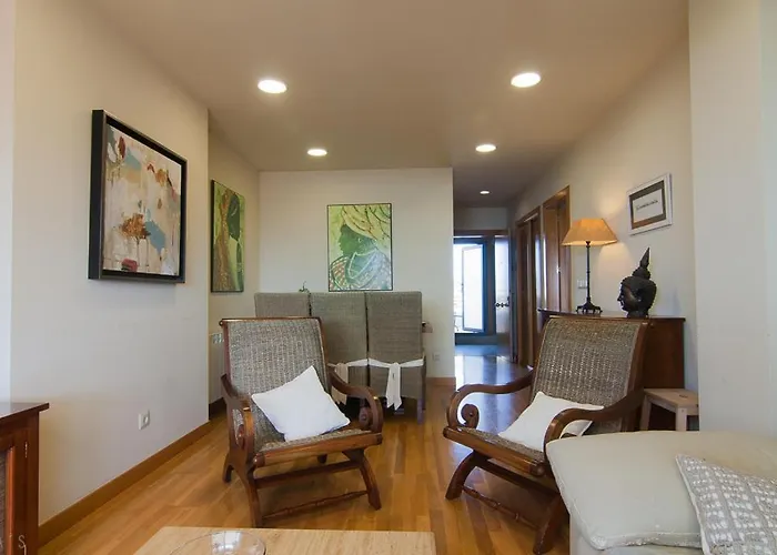 Lujoso Atico En Διαμέρισμα